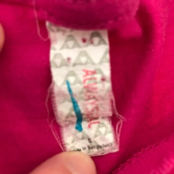 Quebec Graphic Tee sz S - Picture 3 of 3